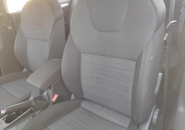 Skoda Octavia cena 34900 przebieg: 268000, rok produkcji 2015 z Skierniewice małe 529